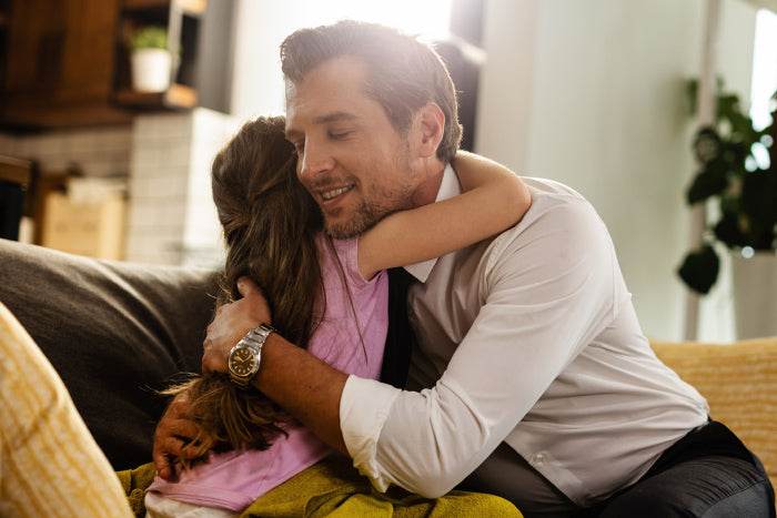 Introducing Your Daughter to Periods: A Guide for Fathers